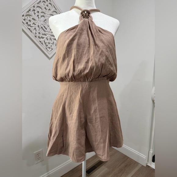 DO+BE Halter Neck Dress in Brown - Picture 4 of 13